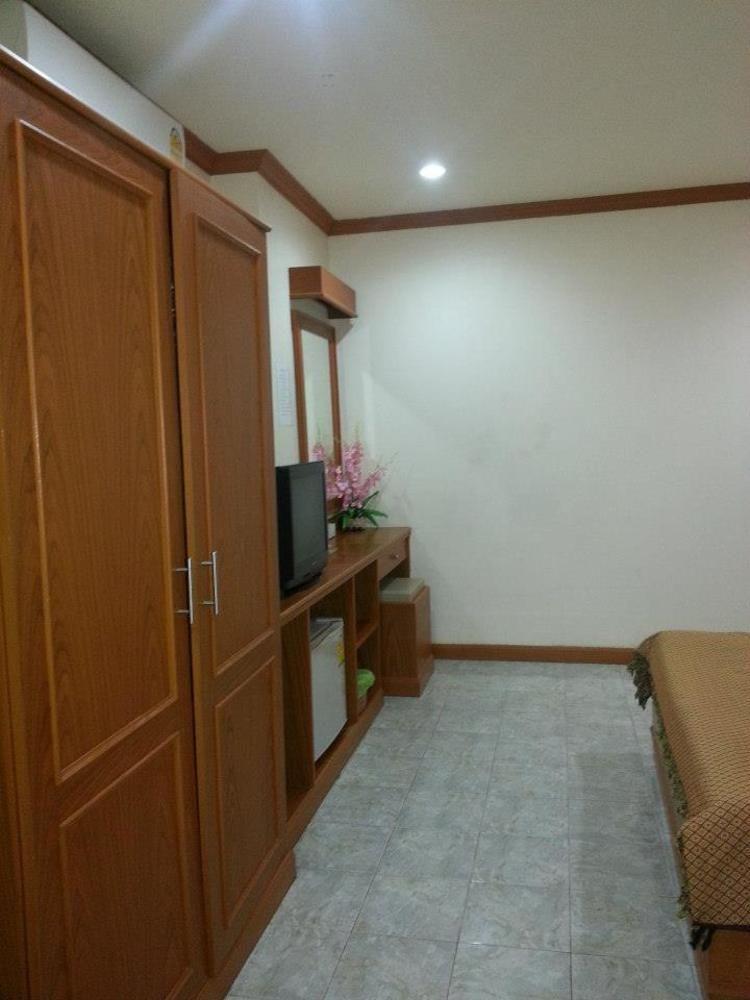 Oyo 739 Presley Guesthouse Phuket Patong Extérieur photo